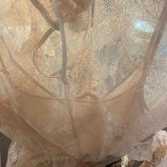 Intermix blouse - Picture 4 of 5